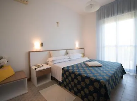 Hotel Lem-casadei 3*