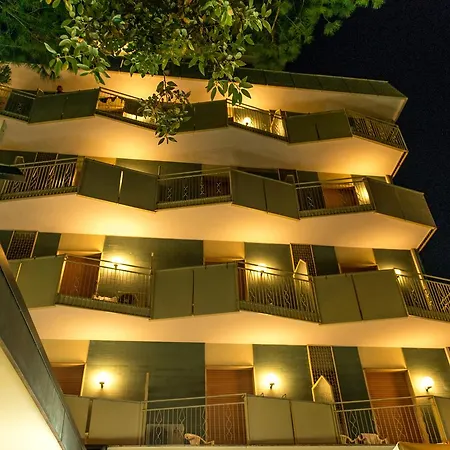 Lem-casadei Hotel