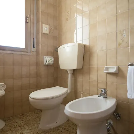 Hotel Lem-casadei 3*