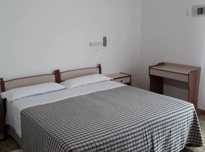 Lem-casadei Hotel 3*