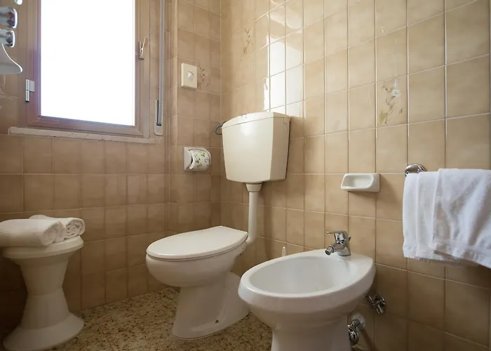 Hotel Lem-casadei 3*